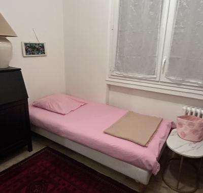 Chambre à louer avec petit déjeuner