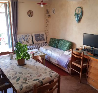 Chambre bien située en ville