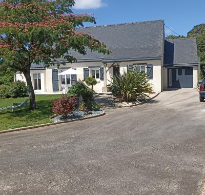 Gîte classé 3* tout inclus 8 pers  terre/mer 4 lits 3 chb S E / SDB