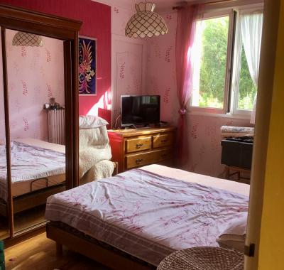 A Little Piece of Heaven/ woman only