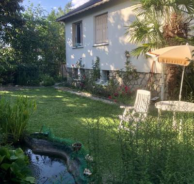 A Little Piece of Heaven/ woman only