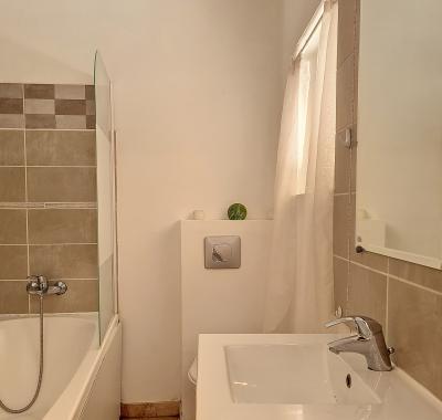Studio 23 m2 au coeur de l'Isle sur Sorgue