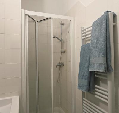 Chambre à Louer avec Salle de Bain Privée PORT DE NICE