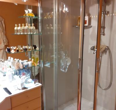 DANS UN CADRE CALME ET VERDOYANT IDEAL ETUDIANTES OU JEUNES EMPLOYEES