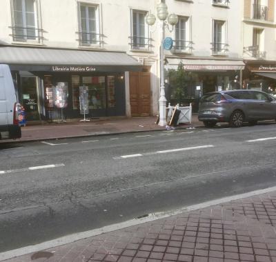 Belle chambre à 100 m métro 4