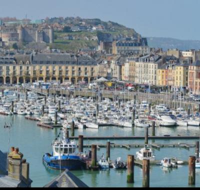 Chambre à louer chez l'habitant à Dieppe en Normandie