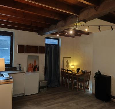 Petite maison avec jardin