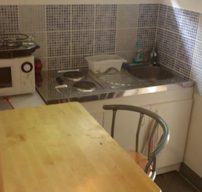 STUDIO cuisine séparée calme jardin internet meublé