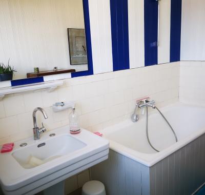 Chambre Rose chez l’habitant "Le Chat Bleu"