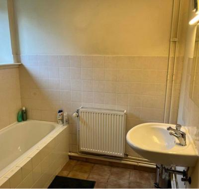 Chambre à louer dans une collocation à Court-Saint-Etienne