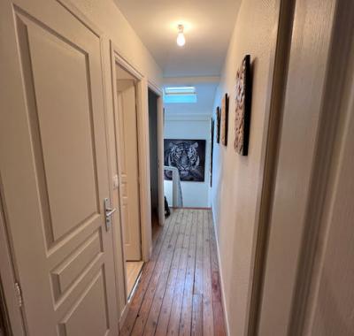 Chambre à louer dans agréable maison ctre Tours