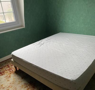 CHAMBRE MEUBLEE A JOUY EN JOSAS