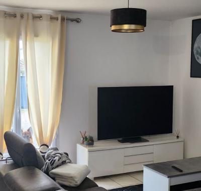 Chambre à louer dans maison