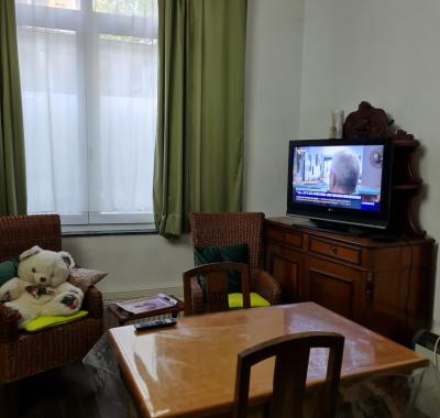 Chambre dans appartement typique