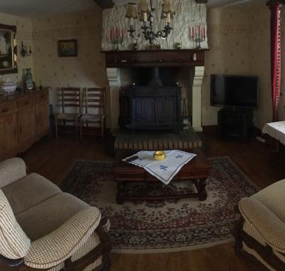 Chambre spacieuse avec coin bureau