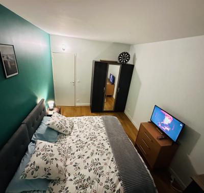 Chambre Chez l’habitant pour fille uniquement