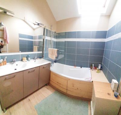 CHAMBRE A LOUER proche toutes commodités