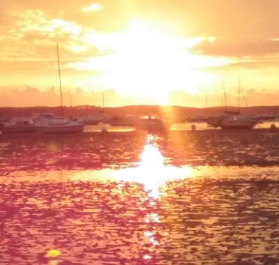 Jolie chambre à louer proche aéroport dans maisonnette