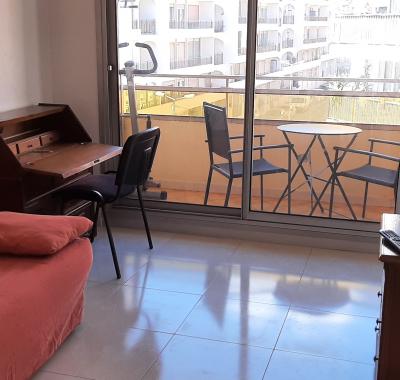 Près de cannes, chambre en colocation