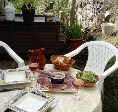 Chez Niki , votre gîte cosy au coeur de la Margeride !