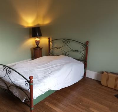 Chambre à Louer à  Noisy le sec