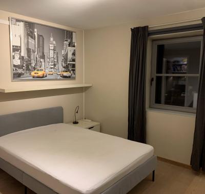 Chambré meublée libre dans maison 4 chambres pour jeunes travailleurs