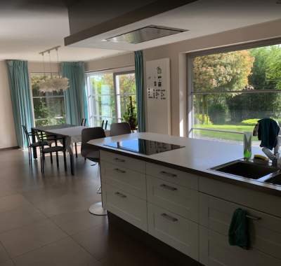 Chambré meublée libre dans maison 4 chambres pour jeunes travailleurs