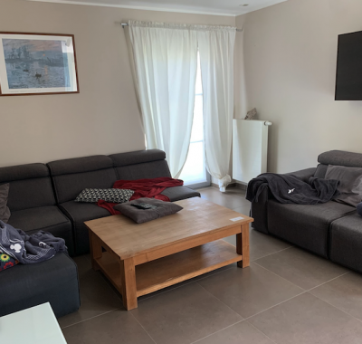 Chambré meublée libre dans maison 4 chambres pour jeunes travailleurs