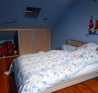 Chambre a l etage d une grand maison