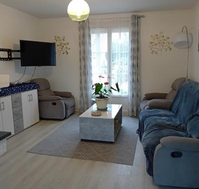 Chambre à louer avec salle de douche