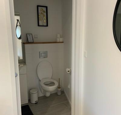 Studio indépendant dans propriété