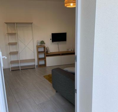 Studio indépendant dans propriété