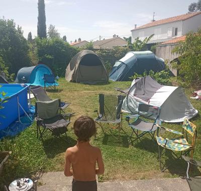 Emplacement tente chez particulier