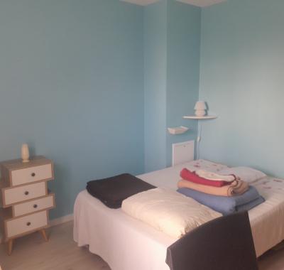 Chambre rénovée + jardin et parc de 24 hectares