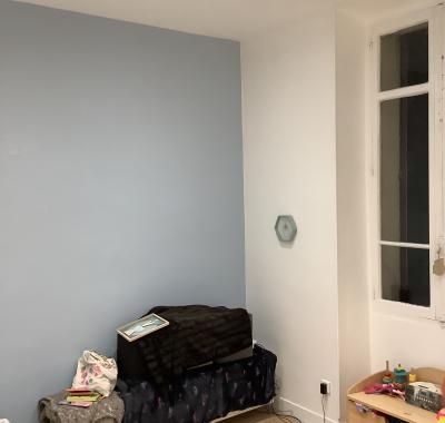 Grande chambre à louer