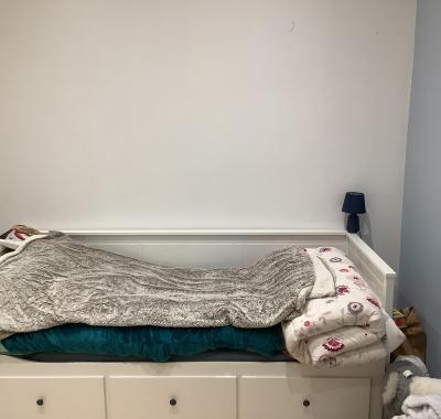 Grande chambre à louer