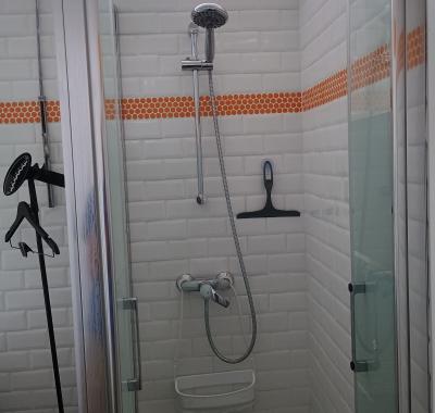 Chambre calme et lumineuse sans vis à vis