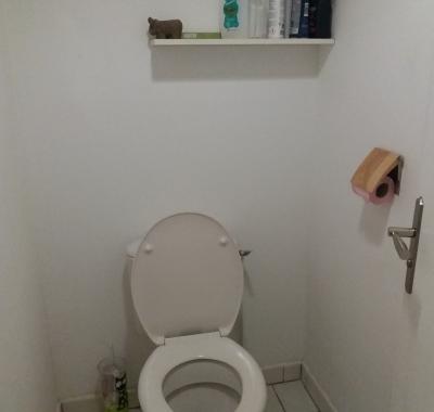 Chambre avec salle de bain et WC privés