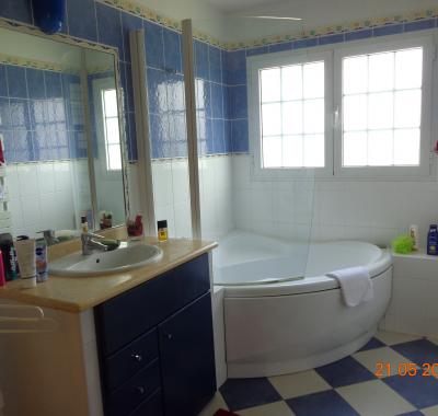 Jolie chambre dans colocation à  Noisy le Grand