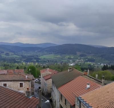 Petit nid douillet au coeur des Bois Noirs