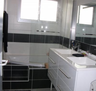 Chambre "jaune soleil" colocation