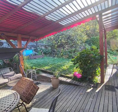 Chambre dans maison avec vue sur les Pyrénées