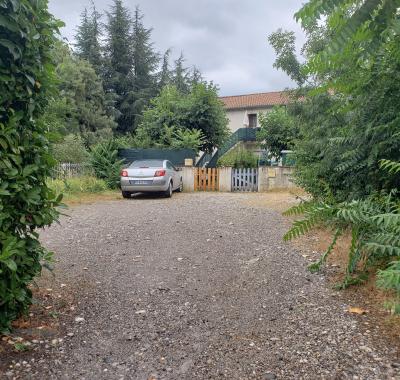 Type 2 avec jardinet