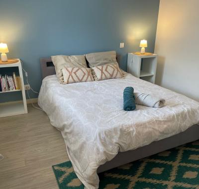 Chambre a louer chez l habitant, rive droite Bordeaux Floirac F