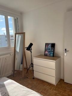 Chambre chez l'habitant - Courte durée - quartier Fougères/Sévigné