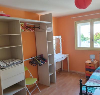 Chambre à louer à Combs-la-ville