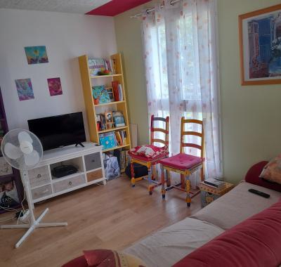 Chambre à louer à Combs-la-ville