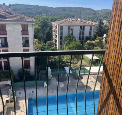 Chambre et Bureau et dispo reste de l'appart