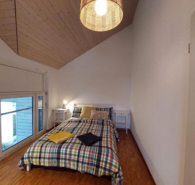 Chambre dans maison avec jardin-R3