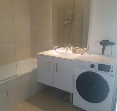 Chambre 9m2 dans un appartement avec terrasse jardin